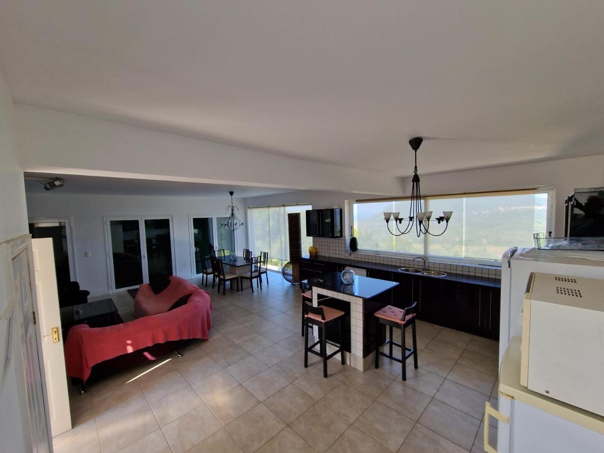 Olive Villa *